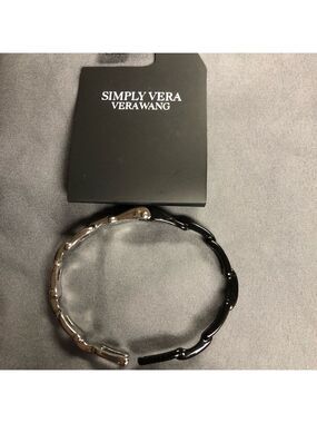 Simply Vera Vera Wang Black and Silver Bracelet